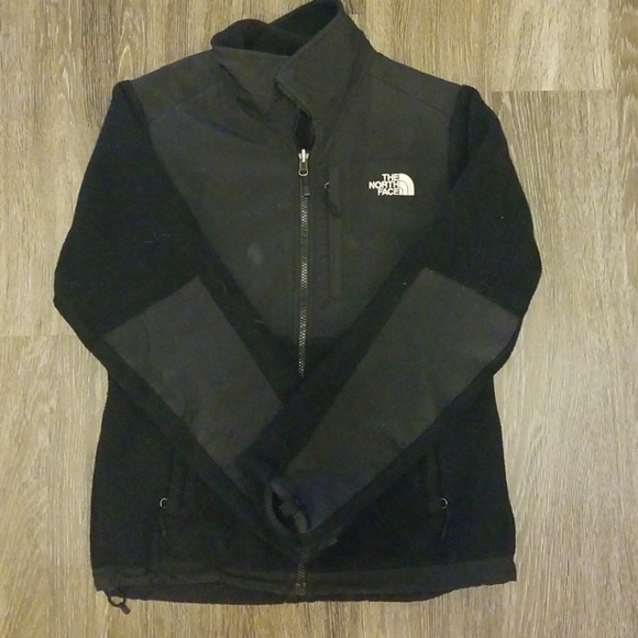 North Face Denali - Picture 1 of 3